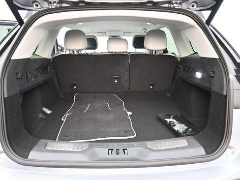 New 2026 Lincoln Nautilus Premier AWD/4WD image 32