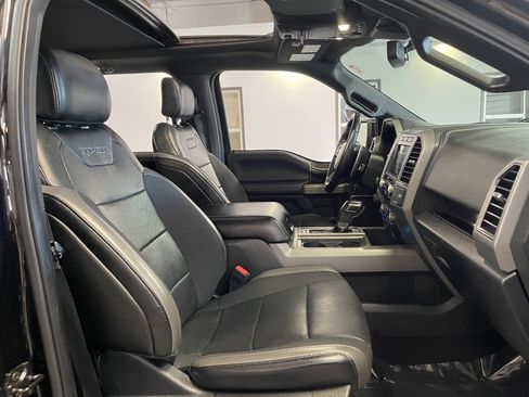 Used 2019 Ford F150 Raptor w/ Equipment Group 802A Luxury image 6