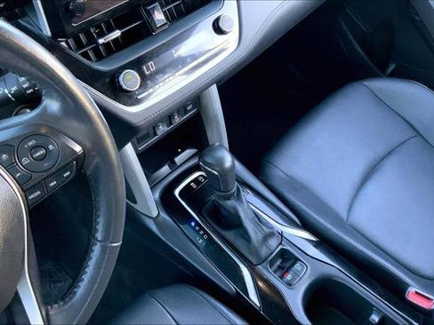 Certified 2024 Toyota Corolla Cross XLE image 16