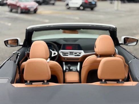 Certified 2023 BMW 430i xDrive Convertible w/ M Sport Package image 11