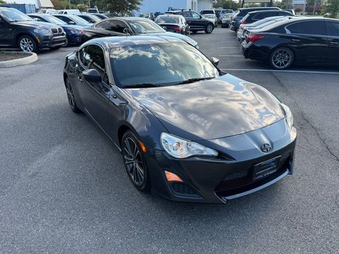 Used 2013 Scion FR-S RWD image 3