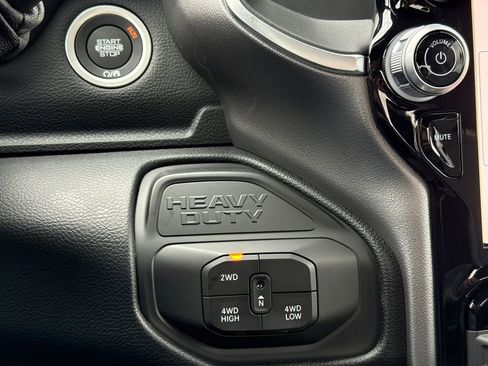 New 2026 RAM 2500 Big Horn AWD/4WD image 26