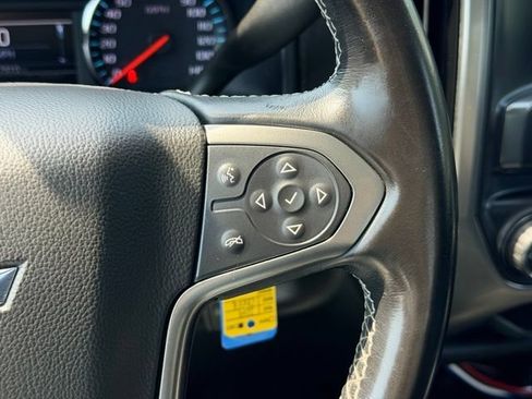 Used 2019 Chevrolet Silverado 1500 LT AWD/4WD image 12