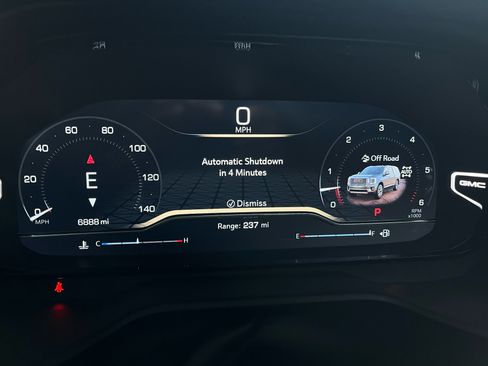 Used 2024 GMC Yukon XL Denali image 69