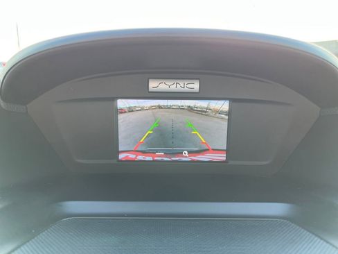 Used 2017 Ford Escape SE w/ SE Cold Weather Package image 25