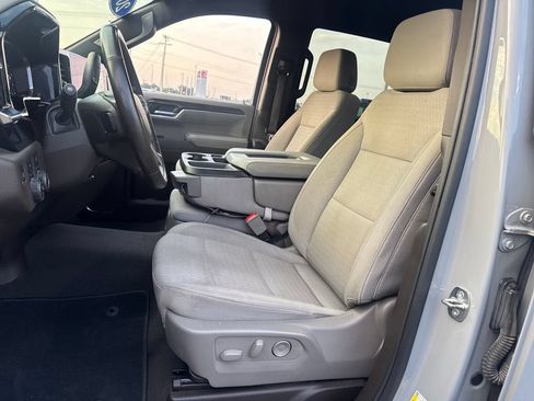 Used 2024 Chevrolet Silverado 1500 LT AWD/4WD image 17