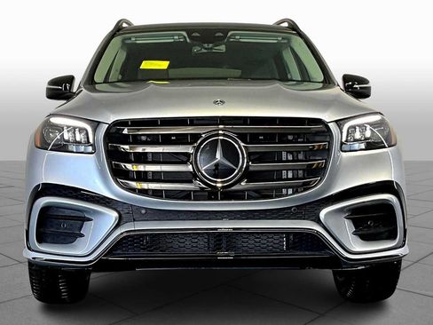 New 2026 Mercedes-Benz GLS 450 4MATIC image 2