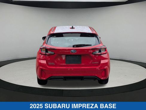 Certified 2025 Subaru Impreza 2.0i image 5