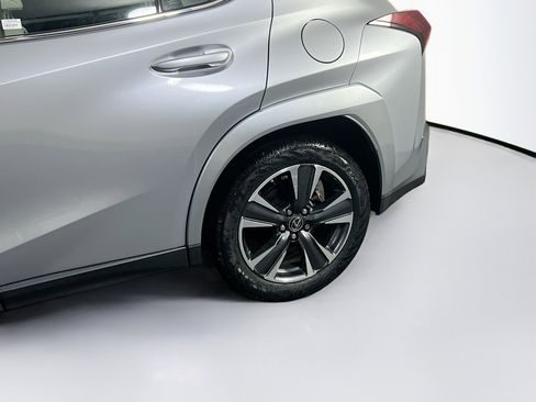 Used 2023 Lexus UX 250h image 30
