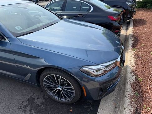 Certified 2023 BMW 530e xDrive w/ Executive Package AWD/4WD image 3