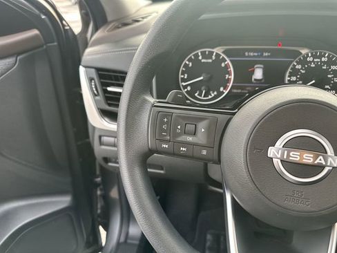 Certified 2023 Nissan Rogue SV image 21