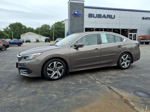 Used 2021 Subaru Legacy Limited AWD/4WD image 4