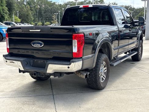 Used 2018 Ford F250 Lariat w/ Lariat Value Package AWD/4WD image 3