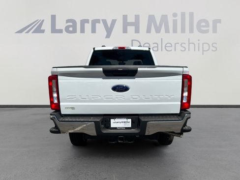 New 2025 Ford F350 XL w/ XL Chrome Package image 4