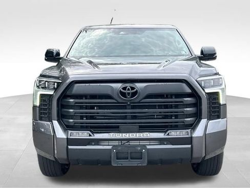 Used 2024 Toyota Tundra Limited AWD/4WD image 8
