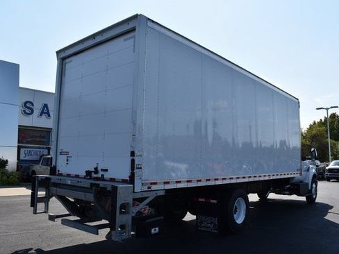 New 2025 Ford F750 2WD Regular Cab Super Duty image 3