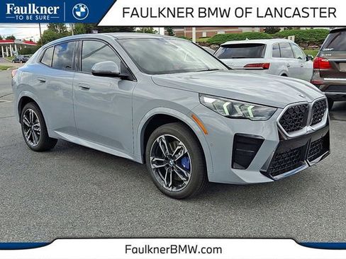 Used 2026 BMW X2 xDrive28i w/ Technology Package AWD/4WD image 1