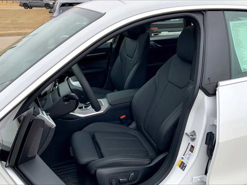 New 2025 BMW i4 xDrive40i w/ Premium Package image 9