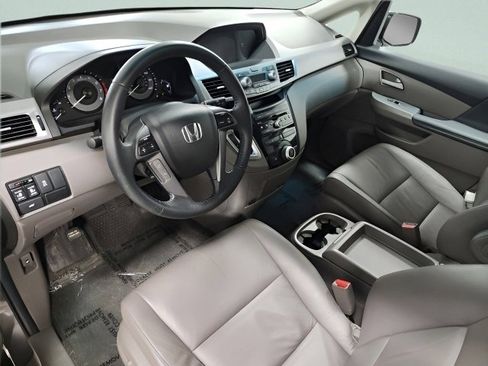 Used 2011 Honda Odyssey EX-L image 23