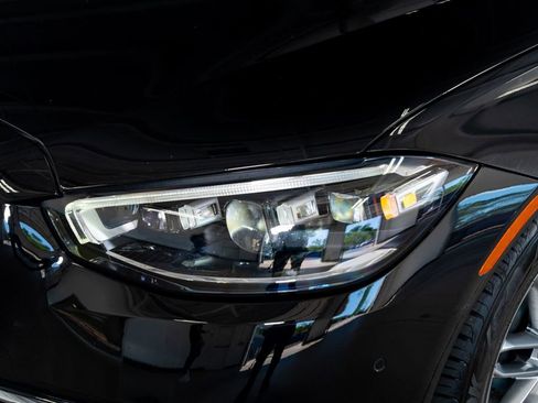 Used 2023 Mercedes-Benz S 580 4MATIC Sedan w/ Warmth & Comfort Package image 13