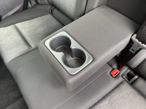 Certified 2025 Nissan Rogue SV AWD/4WD image 20