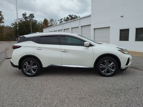 Used 2020 Nissan Murano Platinum w/ Cargo Package image 4