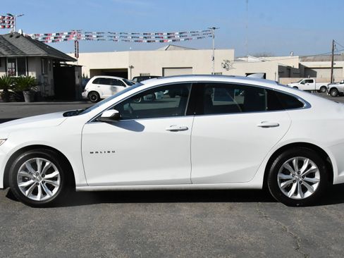 Used 2024 Chevrolet Malibu LT image 4