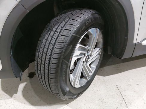 Used 2021 Hyundai Santa Fe SEL image 34