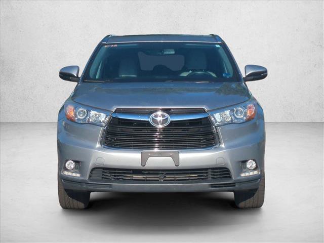 Used 2016 Toyota Highlander Limited AWD/4WD image 2