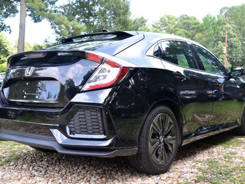 Used 2017 Honda Civic EX image 6