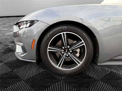 Used 2024 Ford Mustang Premium image 10