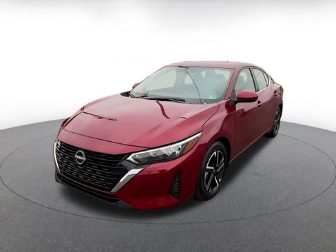 Used 2024 Nissan Sentra SV image 4