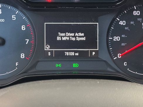 Used 2024 Chevrolet Trax LS w/ LS Convenience Package FWD image 27