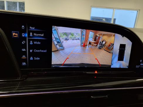 Certified 2024 Cadillac Escalade Sport AWD/4WD image 28