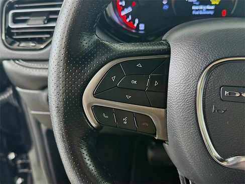 Used 2024 Dodge Durango SXT w/ SXT Blacktop Group image 26