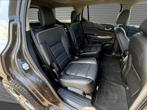 Used 2019 GMC Acadia Denali w/ Technology Package AWD/4WD image 24