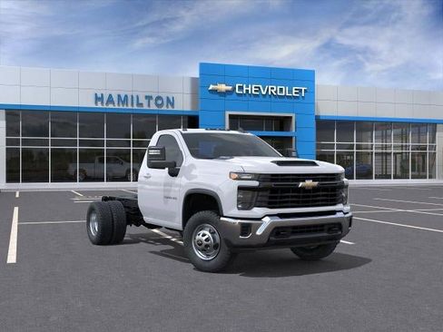 New 2026 Chevrolet Silverado 3500 W/T w/ WT Convenience Package image 1