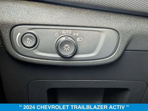 Used 2024 Chevrolet TrailBlazer ACTIV w/ Driver Confidence Package AWD/4WD image 20