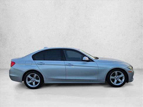 Used 2015 BMW 328i Sedan RWD image 4