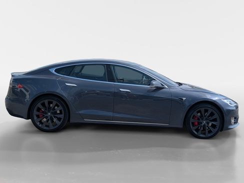 Used 2020 Tesla Model S Performance AWD/4WD image 3