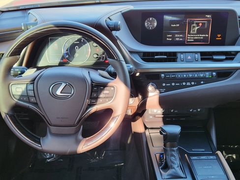 Used 2020 Lexus ES 350 350 Premium Package image 37