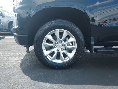 New 2026 Chevrolet Silverado 1500 Custom AWD/4WD image 24