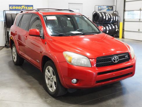 Used 2007 Toyota RAV4 Sport image 3