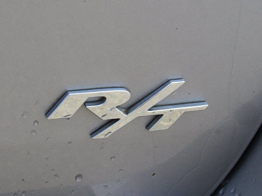 Used 2017 Dodge Durango R/T AWD/4WD image 9