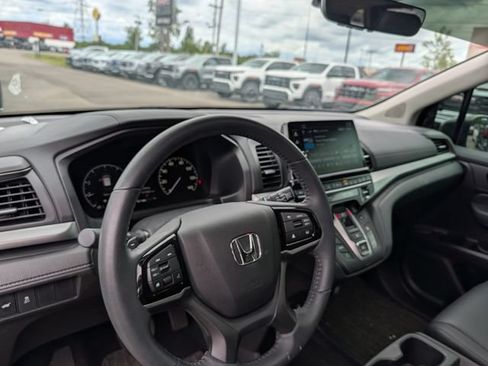 Used 2026 Honda Odyssey EX-L image 15