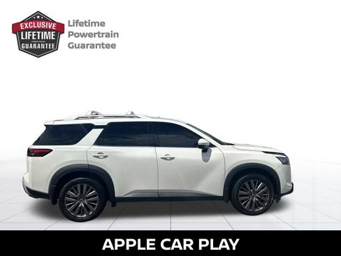 Certified 2024 Nissan Pathfinder SL AWD/4WD image 8
