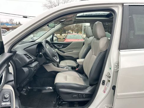 Used 2020 Subaru Forester Limited image 21