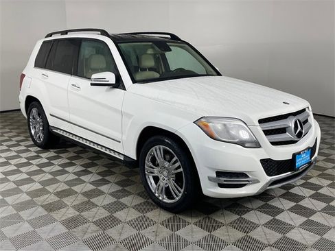 Used 2014 Mercedes-Benz GLK 250 BlueTEC 4MATIC image 26