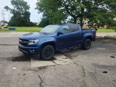 Used 2019 Chevrolet Colorado W/T w/ WT Convenience Package AWD/4WD image 25