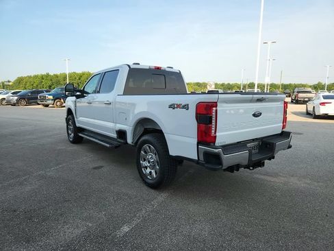 Used 2023 Ford F250 Lariat w/ Chrome Package AWD/4WD image 7